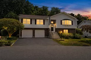 11 Middleway E, Waterbury, CT 06708 - Photo 2