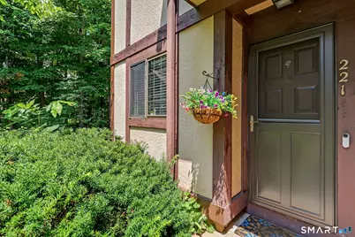 221 Foxwood Lane #221, Milford, CT 06460 - Photo 24