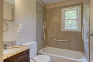61 Berkley Ave, Southington, CT 06489 - Photo 14