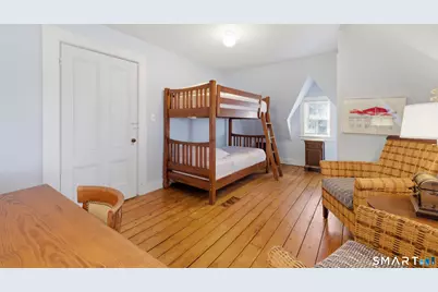 597 Pequot Avenue, New London, CT 06320 - Photo 24