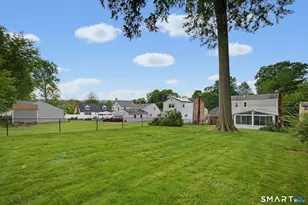 38 Harding Ave, Newington, CT 06111 - Photo 32