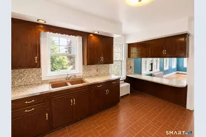 28 Jackson Street #2, Torrington, CT 06790 - Photo 2
