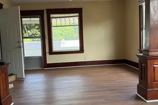 101 Jacobs St, Bristol, CT 06010 - Photo 2