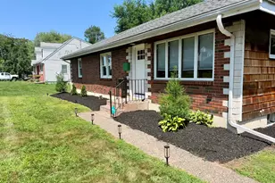 25 Radding St, Manchester, CT 06042 - Photo 2