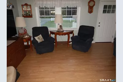 26 Beach Park Road, Clinton, CT 06413 - Photo 8
