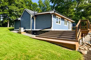 4 Mohawk Trail, East Hampton, CT 06424 - Photo 6