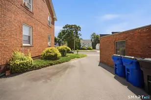 101 Thomas St, West Hartford, CT 06119 - Photo 32