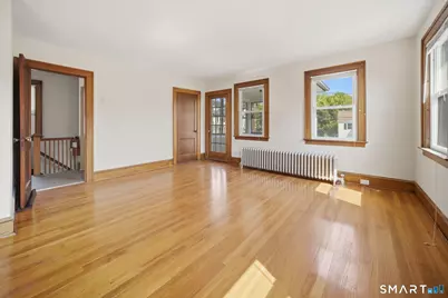 99 Thomas Street, West Hartford, CT 06119 - Photo 12