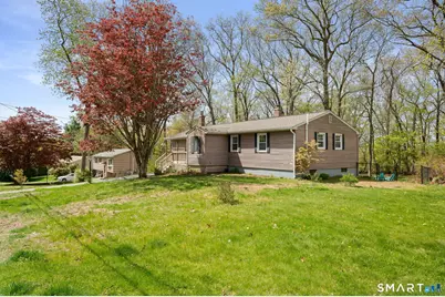 17 Ledgewood Drive, Ledyard, CT 06335 - Photo 2