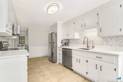 792 Smith Ridge Road, New Canaan, CT 06840 - Photo 14