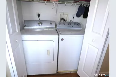 40 Charles Street, New Britain, CT 06051 - Photo 12