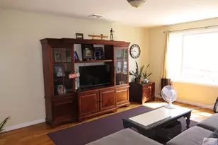 40 Charles St, New Britain, CT 06051 - Photo 8