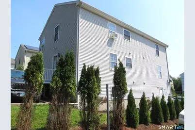 40 Charles Street, New Britain, CT 06051 - Photo 6