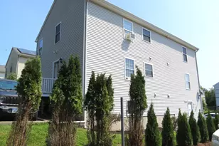 40 Charles St, New Britain, CT 06051 - Photo 6