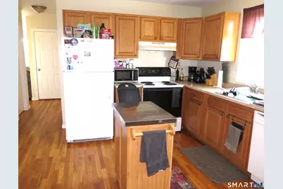 40 Charles Street, New Britain, CT 06051 - Photo 14