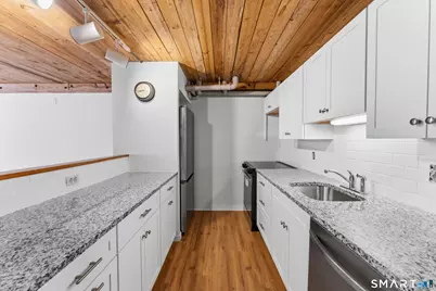 68 Thermos Avenue #223B, Norwich, CT 06360 - Photo 4
