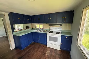 49 Erin Dr, Plainfield, CT 06374 - Photo 8