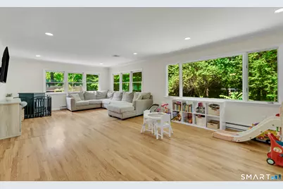 25 Obtuse Hill Road, Brookfield, CT 06804 - Photo 10
