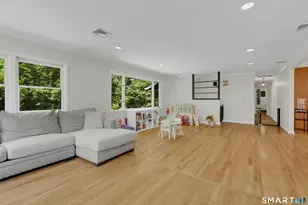 25 Obtuse Hill Rd, Brookfield, CT 06804 - Photo 14