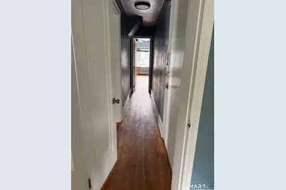 21 Holmes Avenue #3rd Floor, Waterbury, CT 06710 - Photo 4