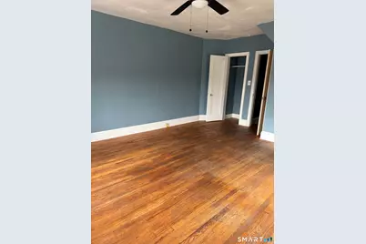 21 Holmes Avenue #3rd Floor, Waterbury, CT 06710 - Photo 6