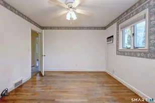 136 Hawthorne Dr, Fairfield, CT 06825 - Photo 24