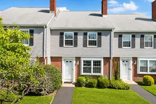 8 Barrington Dr, Wethersfield, CT 06109 - Photo 1