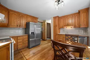 36 Marjorie Ln, Vernon, CT 06066 - Photo 2