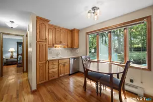 36 Marjorie Ln, Vernon, CT 06066 - Photo 4
