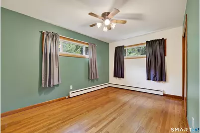 22 Sixth Avenue, Waterford, CT 06385 - Photo 18