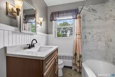 22 Sixth Avenue, Waterford, CT 06385 - Photo 10