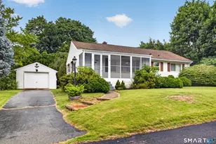 22 6th Ave, Waterford, CT 06385 - Photo 1