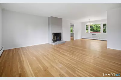 19 Sycamore Road, Bloomfield, CT 06002 - Photo 6