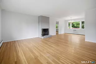 19 Sycamore Rd, Bloomfield, CT 06002 - Photo 6