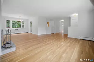 19 Sycamore Rd, Bloomfield, CT 06002 - Photo 8