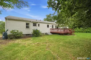19 Sycamore Rd, Bloomfield, CT 06002 - Photo 36