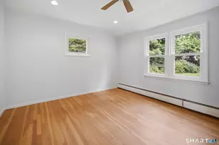 19 Sycamore Rd, Bloomfield, CT 06002 - Photo 14