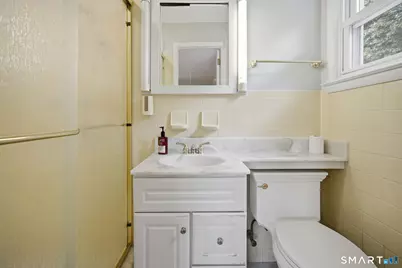 19 Sycamore Road, Bloomfield, CT 06002 - Photo 24