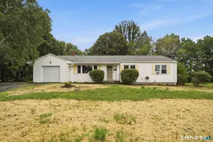 19 Sycamore Rd, Bloomfield, CT 06002 - Photo 1