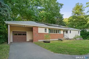 24 E Wintonbury Ave, Bloomfield, CT 06002 - Photo 2