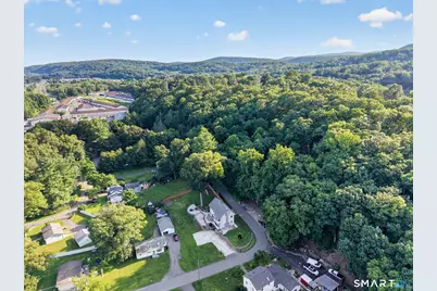 21 Sega Drive, New Milford, CT 06776 - Photo 2