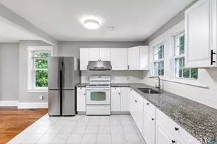 4 Bishop St, North Haven, CT 06473 - Photo 14