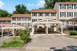 106 Rising Trail Dr, Middletown, CT 06457 - Photo 1