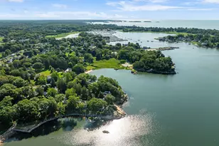 39 Castle Rock, Branford, CT 06405 - Photo 4