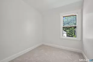 16 Bethel St, Bristol, CT 06010 - Photo 10