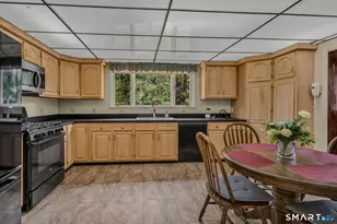 47 Shore Rd, Waterford, CT 06385 - Photo 8