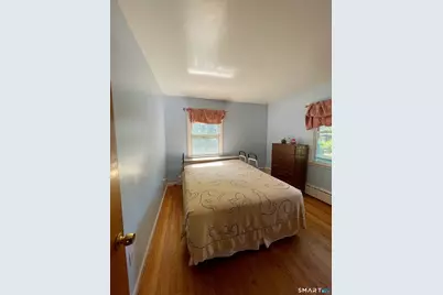 297 Broadbridge Road, Bridgeport, CT 06610 - Photo 18