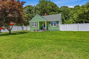 84 Barnes Ave, New Haven, CT 06513 - Photo 2