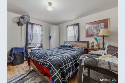 84 Barnes Avenue, New Haven, CT 06513 - Photo 10