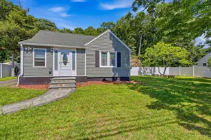 94 Barnes Ave, New Haven, CT 06511 - Photo 1